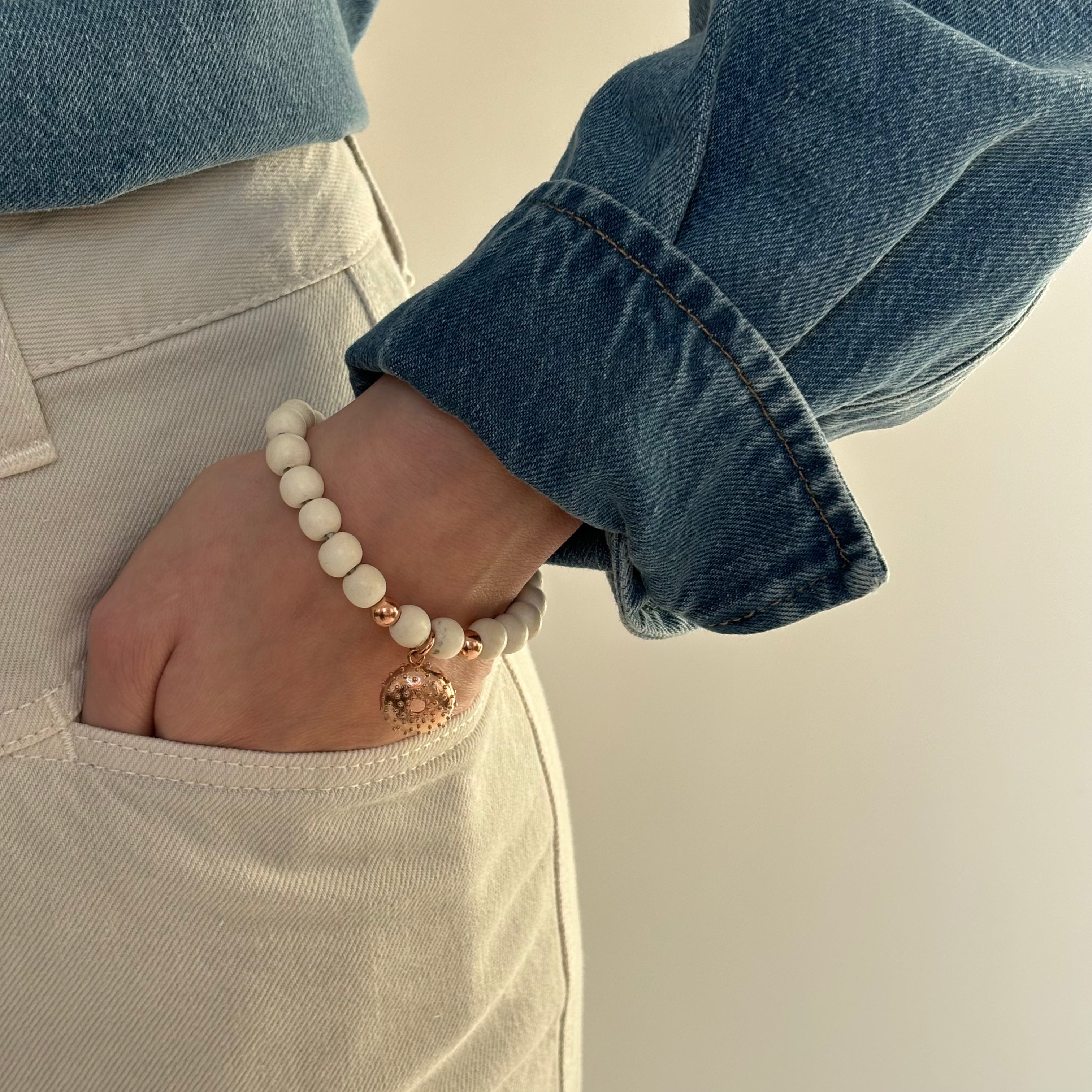 ELSA ARMBAND SEEIGEL WEISS