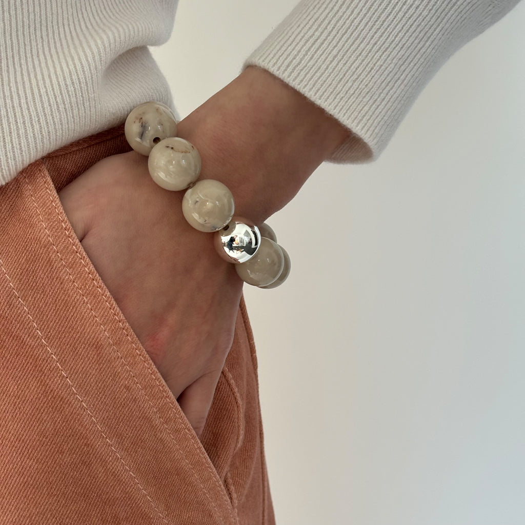 PAOLA SMALL ARMBAND SAND